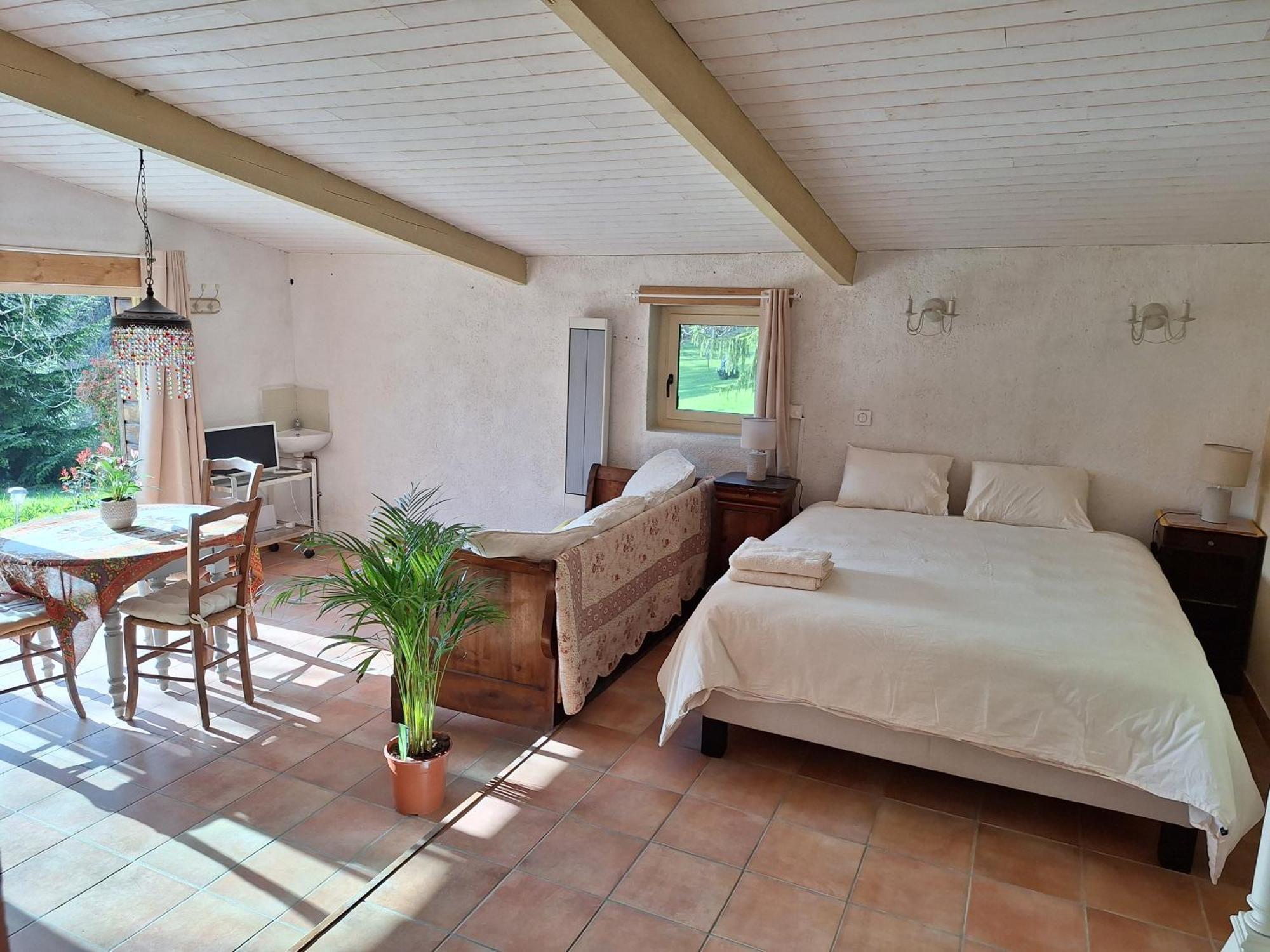 Albergue La Ferme Du Soleillal - Adult Only Campagne  Exterior foto